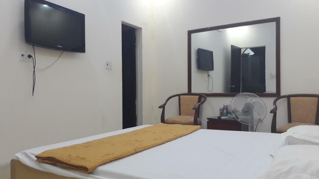 Bong Mai Motel Lang Duong Eksteriør billede